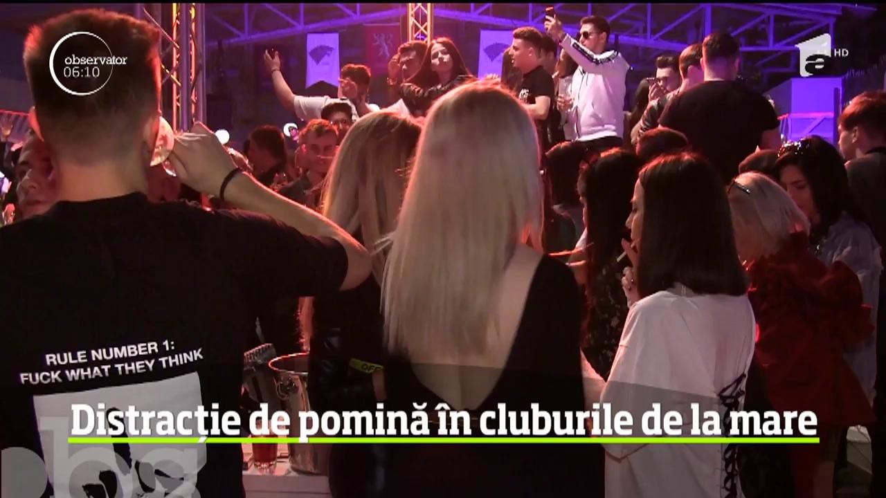 Turiştii care &icirc;şi petrec minivacanţa la mare nu au stare. A fost a doua noapte de distracţie &icirc;n cluburile de pe litoral