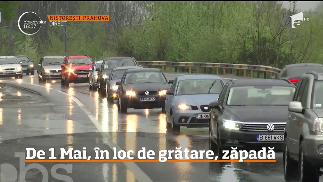 Aglomerație pe DN1. Nici vremea nu este de partea lor