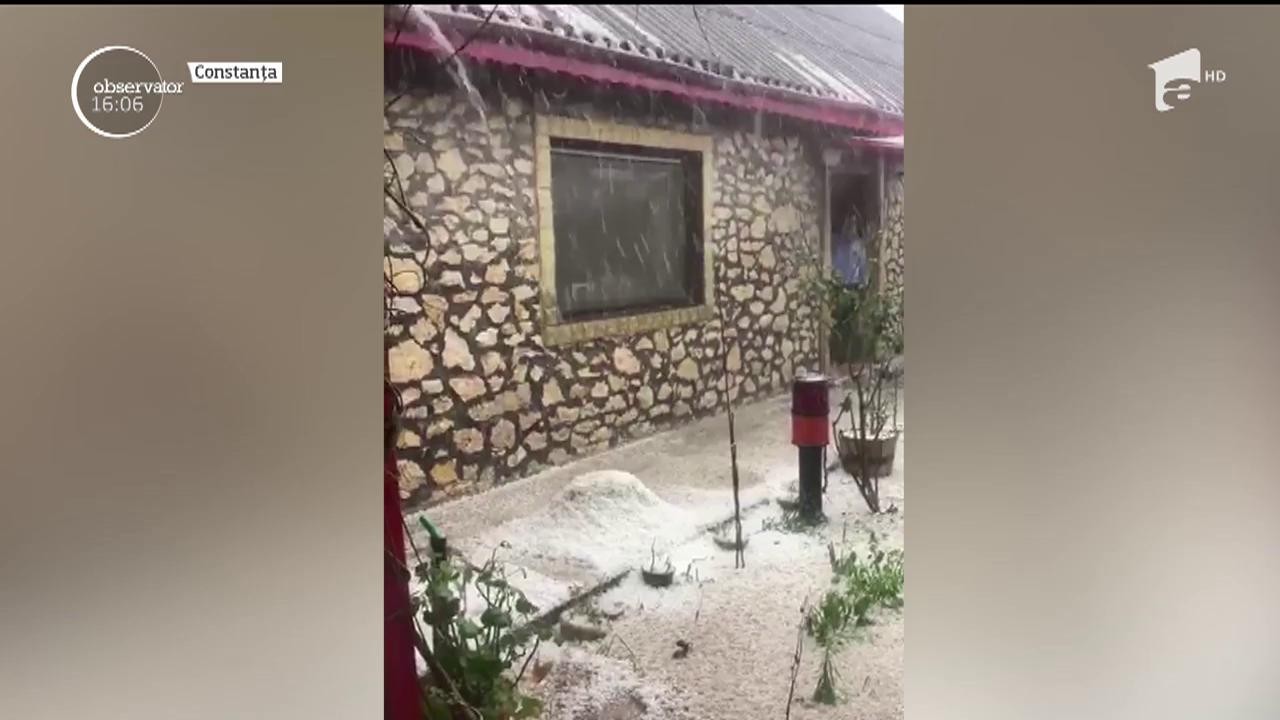 Furtuni violente și grindină &icirc;n judeţele Constanţa şi Călăraşi