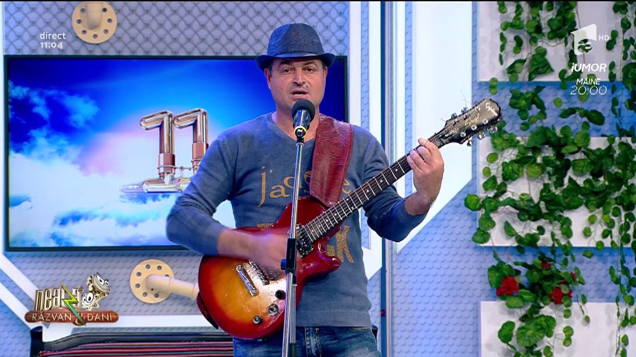 Mihai Marin c&acirc;ntă, la Neatza cu Răzvan și Dani, melodia Aș vrea să-mi spui
