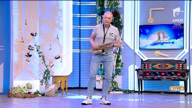 Flavius Teodosiu c&acirc;ntă, LIVE, melodia Promises