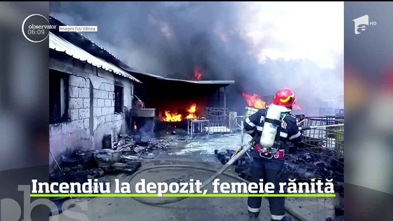 Incendiu la un depozit din R&acirc;mnicu V&acirc;lcea