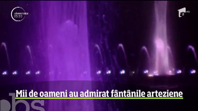 Spectacol uimitor &icirc;n centrul Capitalei. F&acirc;nt&acirc;nile Urbane au fost redeschise cu show-ul Simfonia Apei