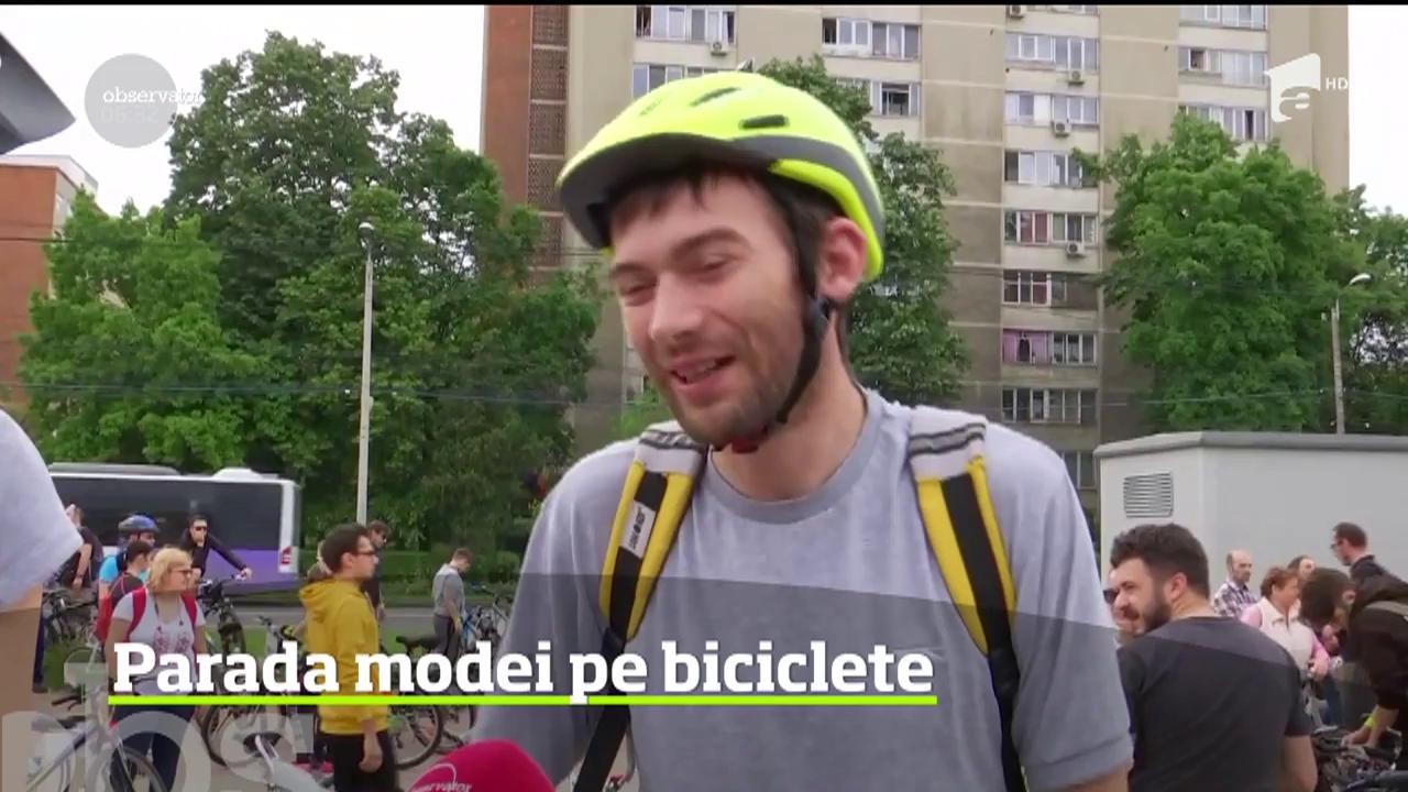 A fost spectacol de culoare pe două roţi, la Timişoara! Mii de biciclişti au pedalat prin oraş &icirc;n ţinute care mai de care mai vesele