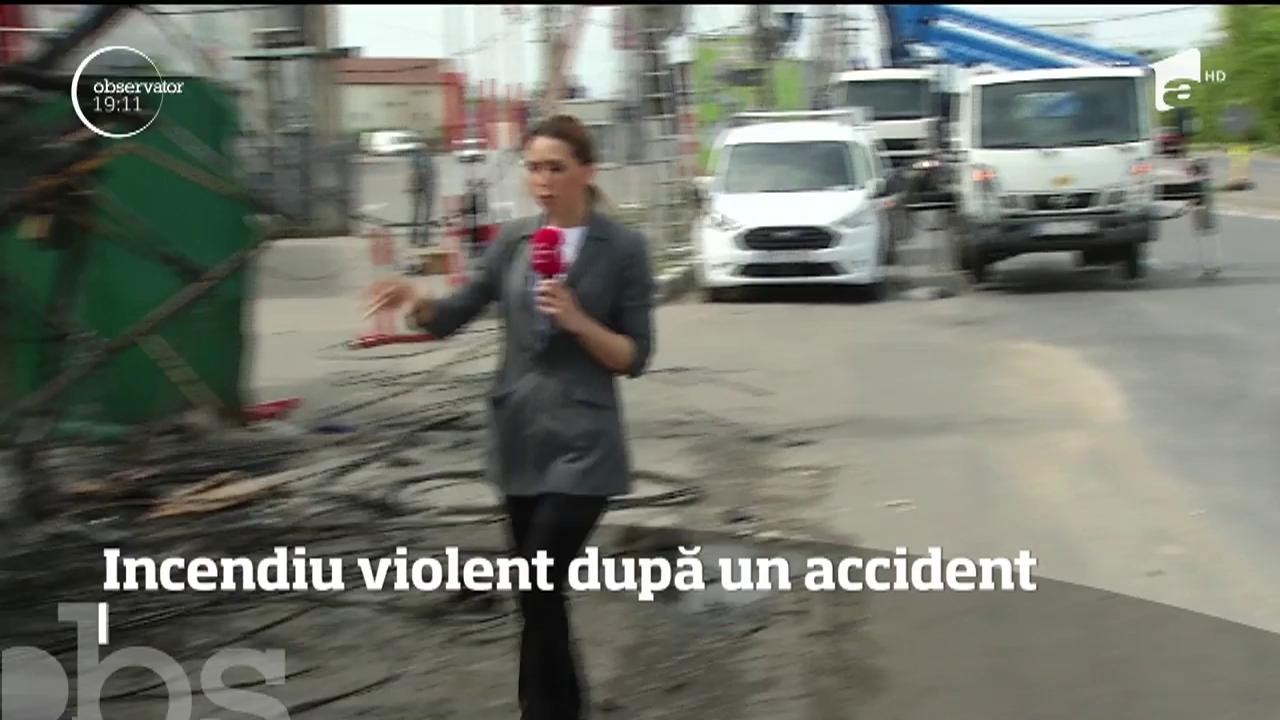 Alertă l&acirc;ngă Bucureşti!  Un şofer a intrat cu viteză &icirc;ntr-o ţeavă de gaz de pe marginea drumului, &icirc;ntr-una dintre cele mai aglomerate zone comerciale