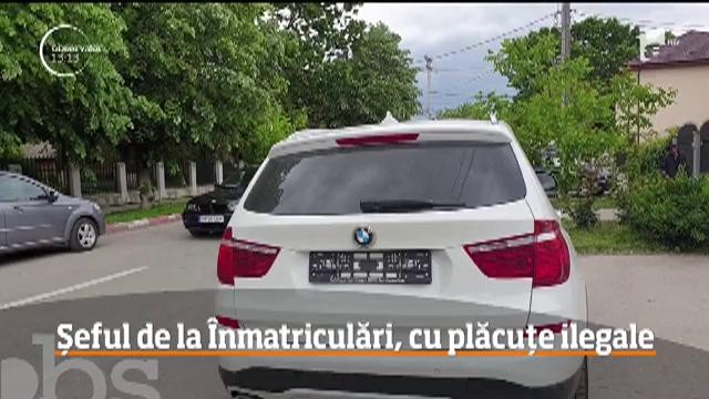 Şeful Serviciului de &Icirc;nmatriculări Auto din Teleorman a rămas fără plăcuţele de &icirc;nmatriculare ale autoturismului personal