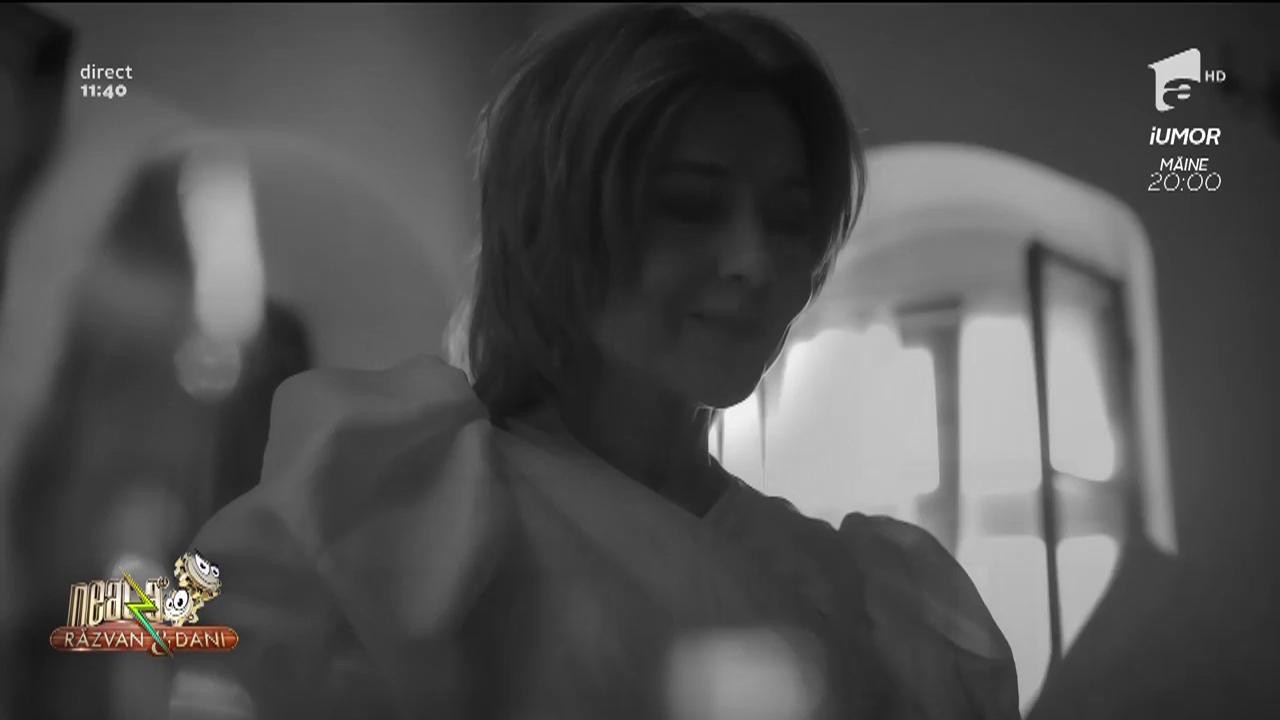 Oana S&icirc;rbu - O lacrimă de c&acirc;ntec