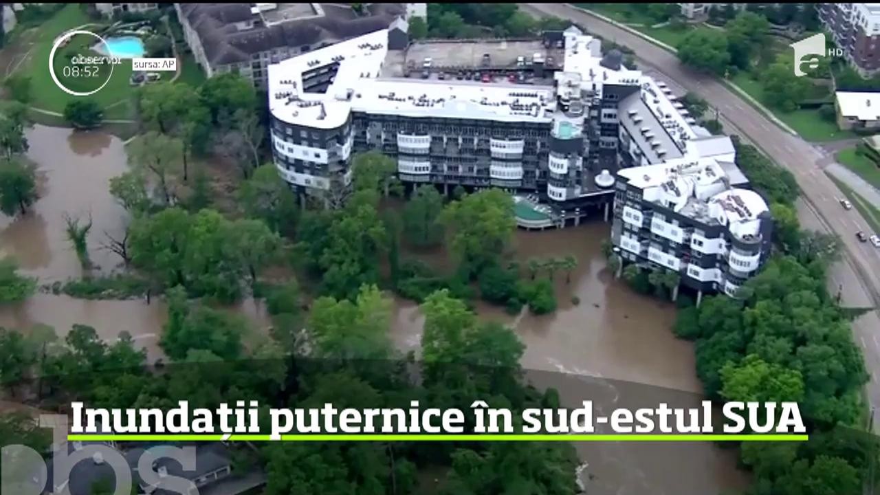 Furtunile şi inundaţiile fac ravagii &icirc;n zona de Sud-Est a Statelor Unite. Cel mai afectat este oraşul Houston din Texas