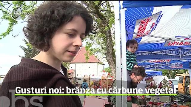 Br&acirc;nză maturată cu cărbune vegetal, salamuri crud-uscate sau dulceţuri delicate din flori de liliac, toate acestea s-au găsit la T&acirc;rgul Cetăţii din T&acirc;rgu Mureş