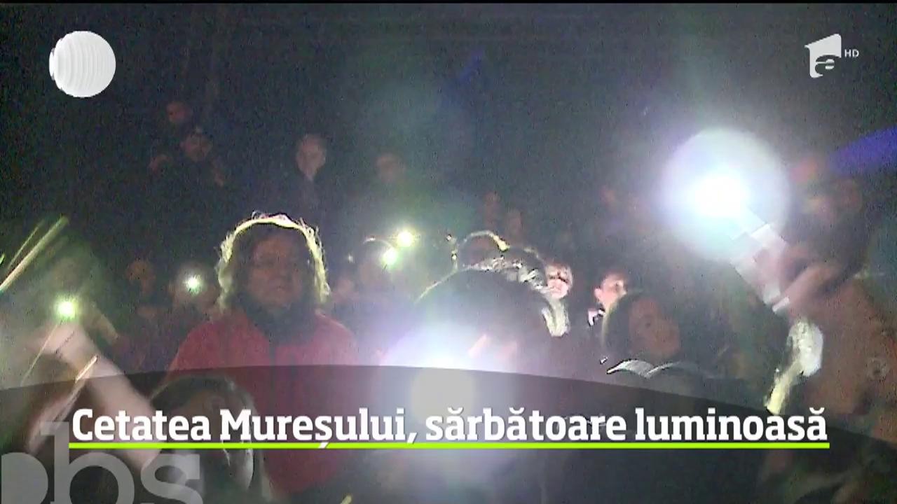 Festivalul Luminii la Cetatea Medievală din T&acirc;rgu Mureş, o sărbătoare devenită tradiție