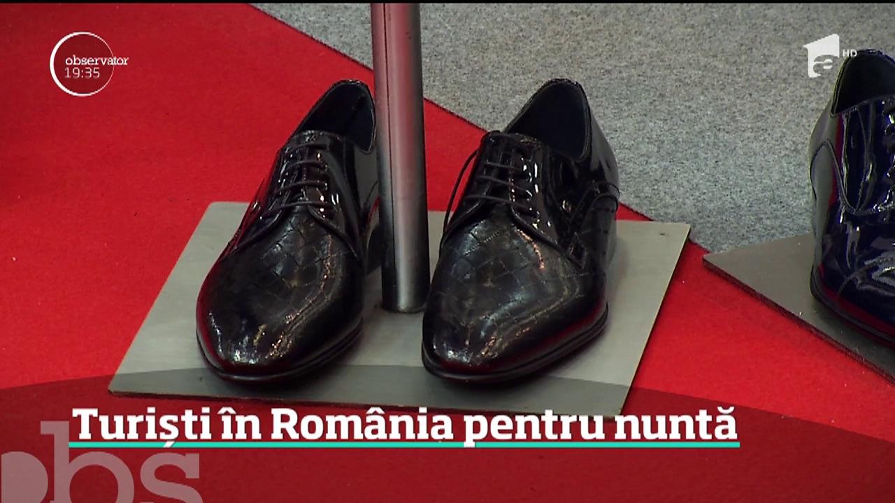 Turiști &icirc;n Rom&acirc;nia pentru nuntă. Străinii au &icirc;nceput să vină &icirc;n ţara noastră să-şi cumpere de aici rochiile de mireasă, costumele şi toate accesoriile