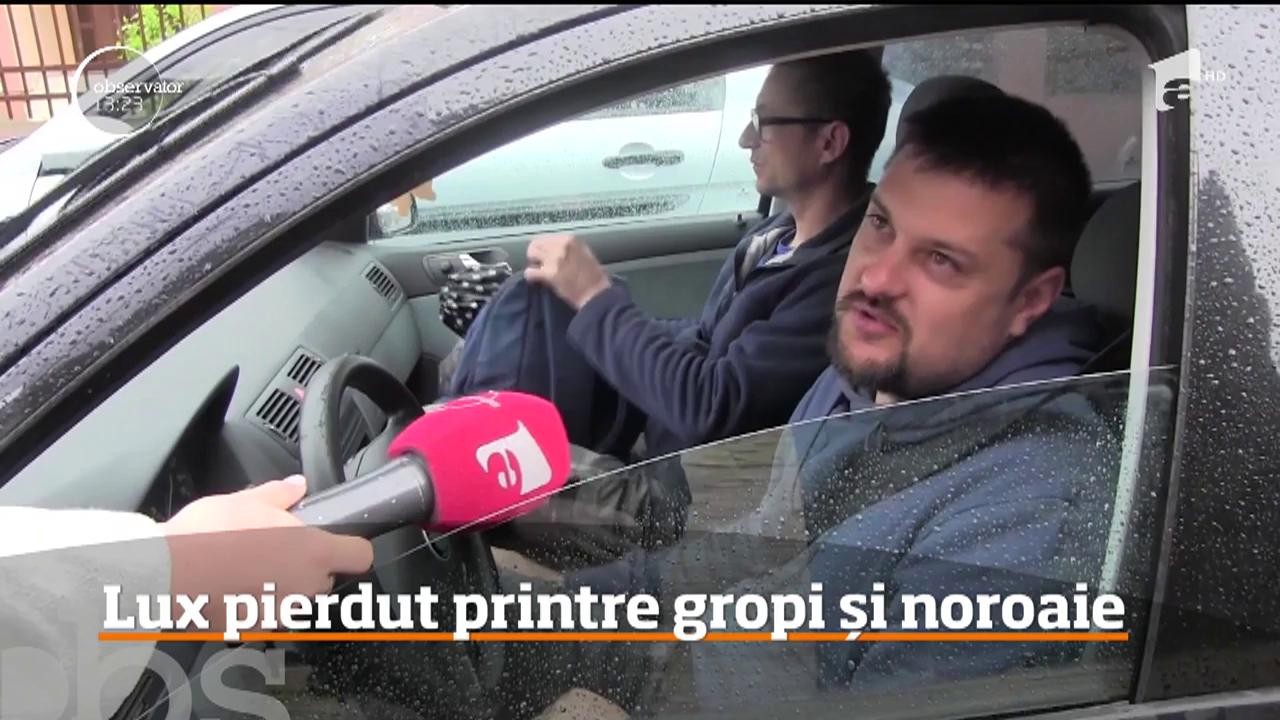 Un cartier cu vile de lux din Cluj-Napoca arată ca după război! Străzile sunt neasfaltate, pline de gropi şi noroaie