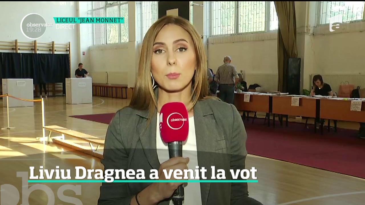 Rom&acirc;nia iese la vot. Liviu Dragnea a votat la Liceul Jean Monnet