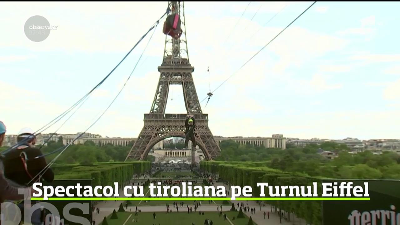 Amatorii de senzaţii tari care se află &icirc;n Paris au, zilele acestea, posibilitatea să coboare de pe turnul Eiffel pe o tiroliană