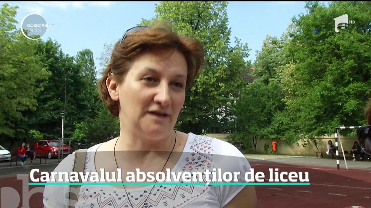 Carnavalul absolvenţilor de liceu, pe străzile Bucureștiului