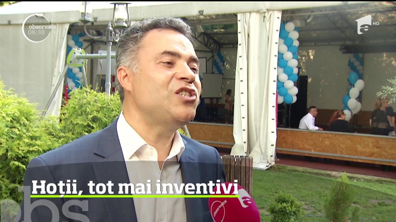 Bătr&acirc;nii, țintele escrocilor. Sfaturile polițiștilor