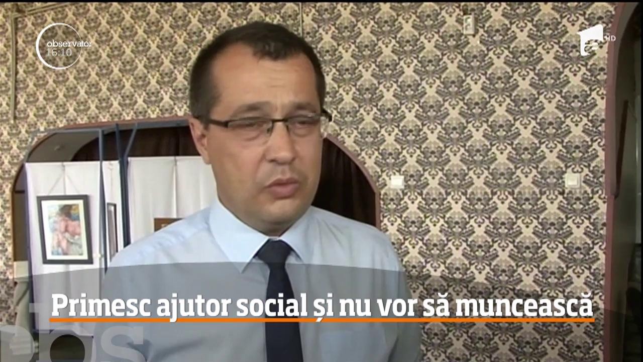 Asistaţii social din Motru nu vor să muncească. Deşi se pl&acirc;ng că nu le ajung banii primiţi de la stat, refuză să se angajeze la patron