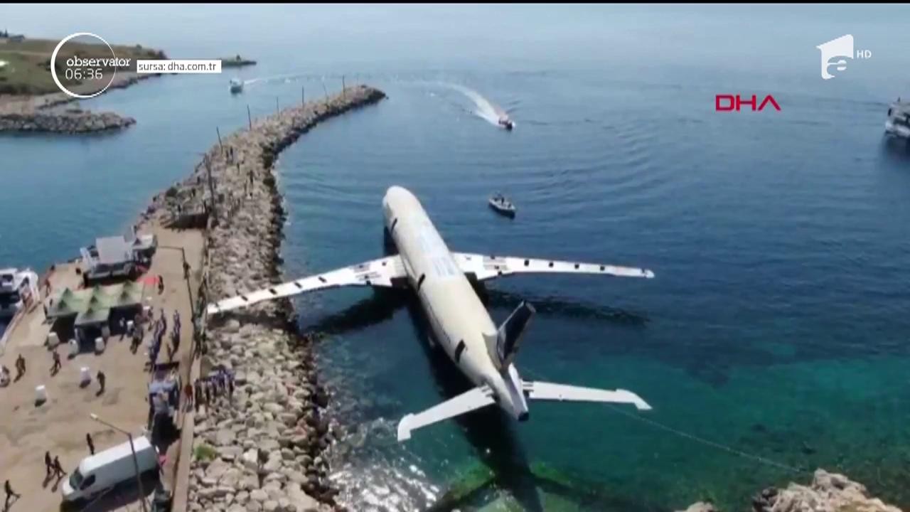 Avion de pasageri Airbus 330, scufundat &icirc;n Turcia ca să atragă turiști