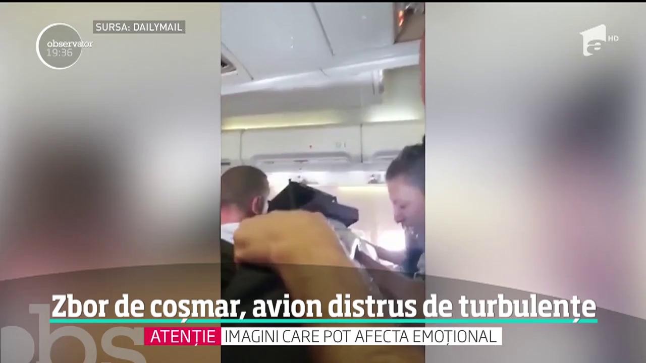 Momente cumplite filmate &icirc;ntr-un avion plin cu pasageri