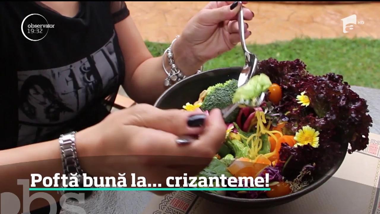 Crizantema comestibilă are foarte multe &icirc;ntrebuințări: alimentară, decorativă sau medicinală
