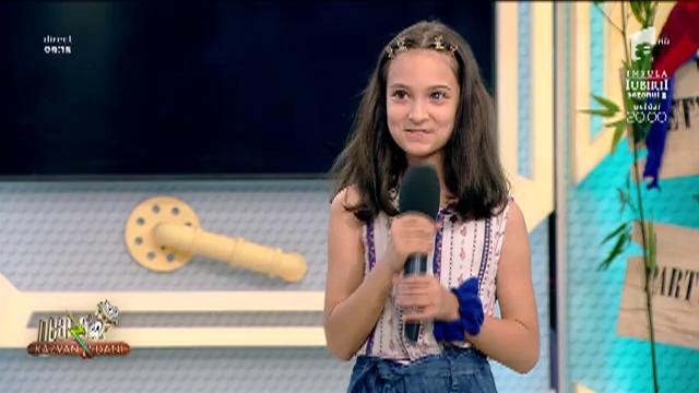 Eva Nicolescu c&acirc;ntă, la Neatza cu Răzvan și Dani, melodia - Oops!... I did it again