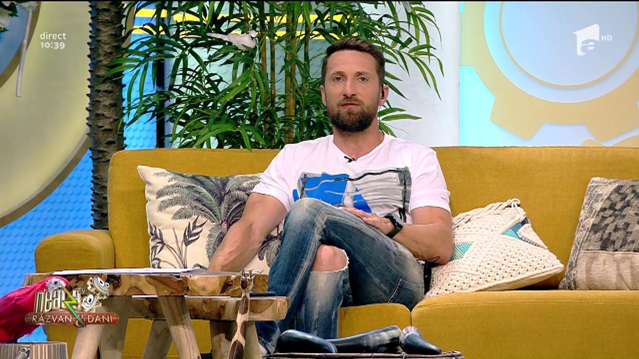 Cum se testează buchetul de mireasă. Dani Oțil: Dacă văcuță vrea să-l măn&acirc;nce este bun