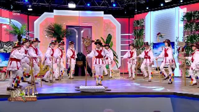 Călușarii au dat buzna la Neatza cu Răzvan și Dani. Ansamblul Artistic Doina Ilfovului al Centrului Cultural Buftea, dans popular