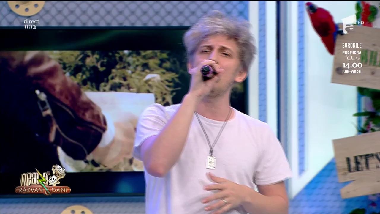 Tiberiu Albu c&acirc;ntă, la Neatza cu Răzvan și Dani, melodia Printre priviri