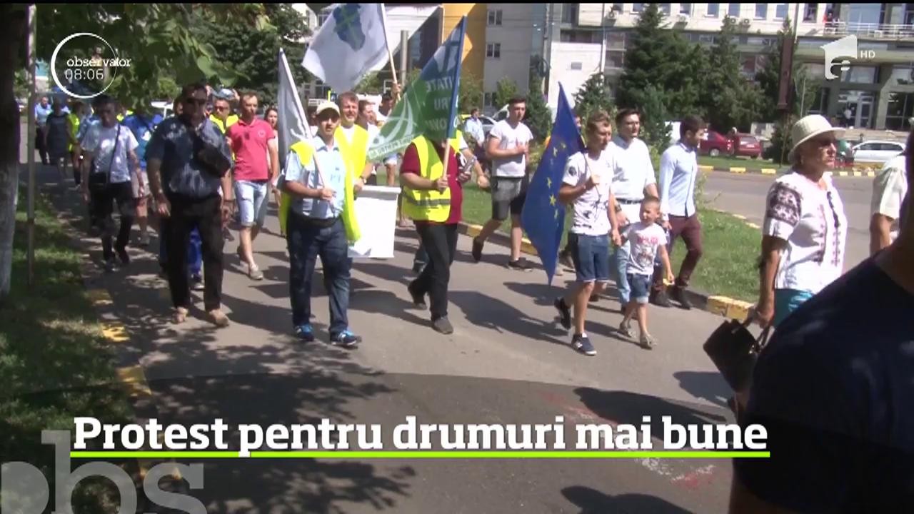Protest pentru drumuri mai bune, &icirc;n Botoșani