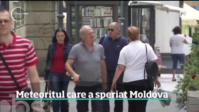 Un meteorit a băgat spaima &icirc;n zeci de mii de oameni. Zgomotul produs de explozie a făcut geamurile să vibreze