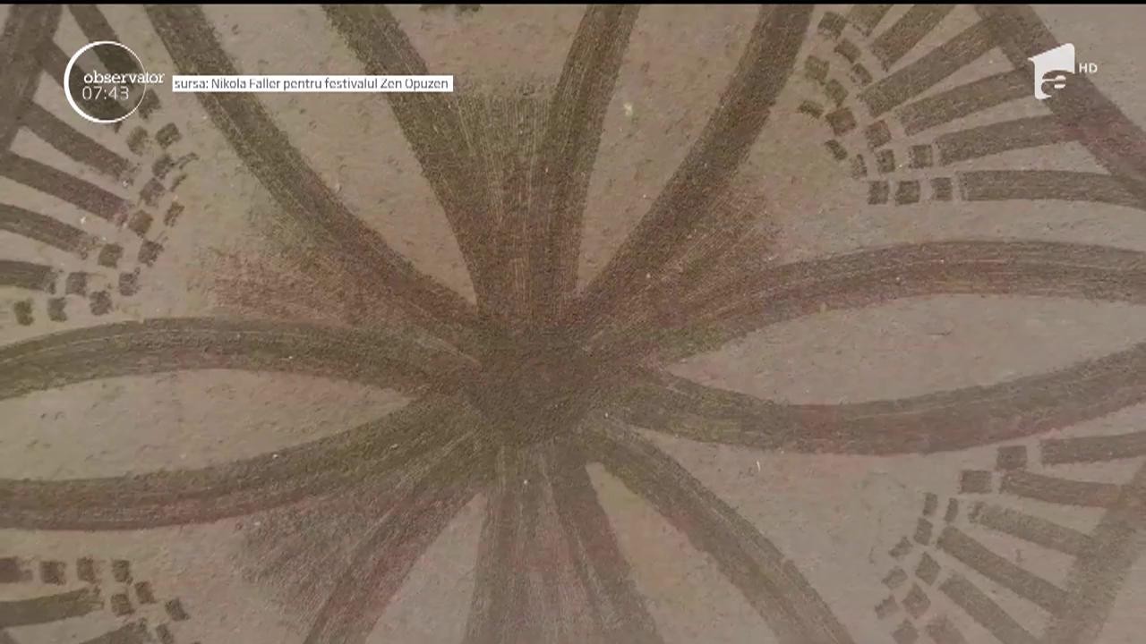 Opere de artă fascinante, dar care au durat doar c&acirc;teva ore, au apărut pe o plajă din Croaţia
