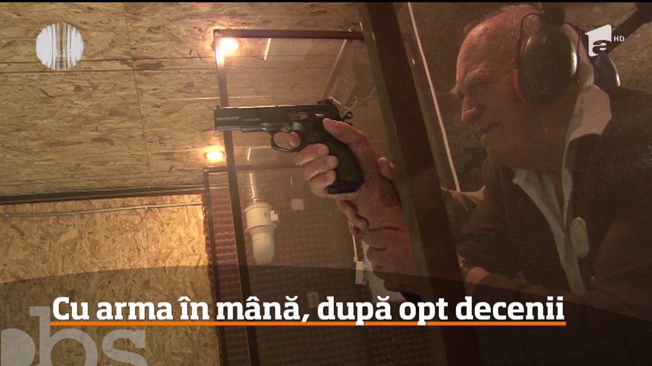 Momente inedite &icirc;ntr-un poligon din judeţul Hunedoara. Vedetele au fost veterani de război şi militari &icirc;n rezervă