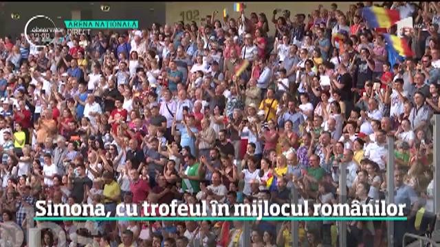 Se scrie istorie pe Arena Națională! Simona Halep prezintă trofeul de la Wimbledon, în aplauzele a zeci de mii de spectatori
