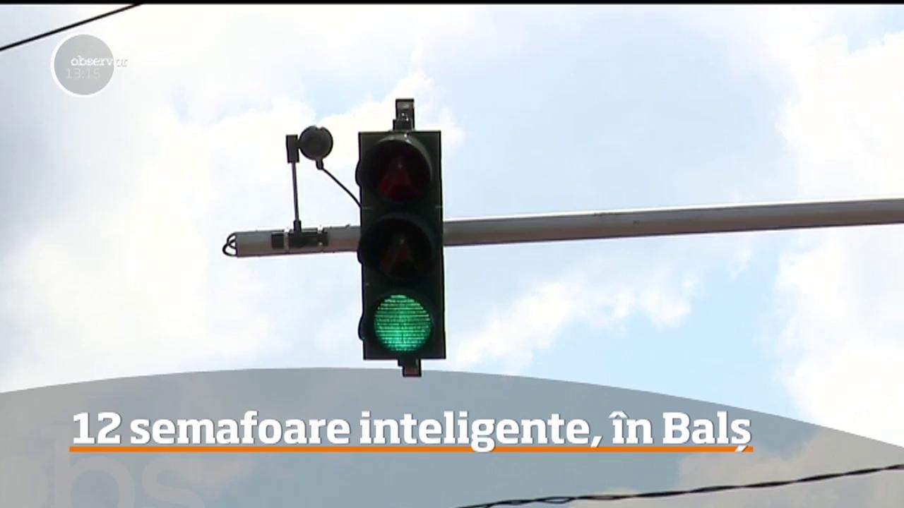 12 semafoare au fost plasate &icirc;n puncte cheie ale oraşului Balş, pentru rezolvarea blocajelor pe străzi