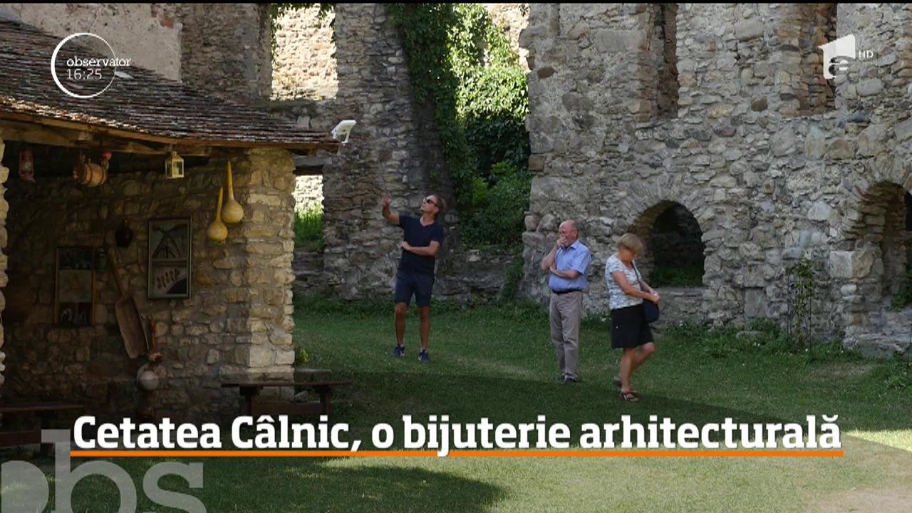 Cetatea C&acirc;lnic, o bijuterie arhitecturală