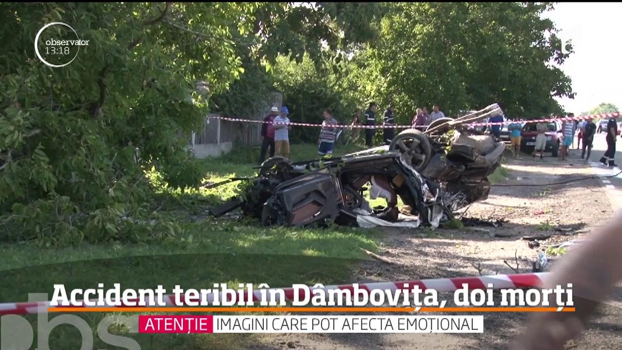 Imagini şocante pe o şosea din D&acirc;mboviţa. Doi oameni au murit pe loc, după ce maşina lor a fost lovită de un alt autoturism