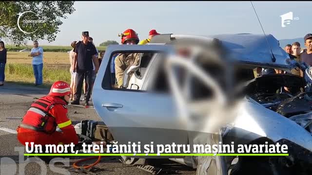Accident grav pe o şosea din judeţul Bacău! Un om a murit şi alţi trei au fost răniţi