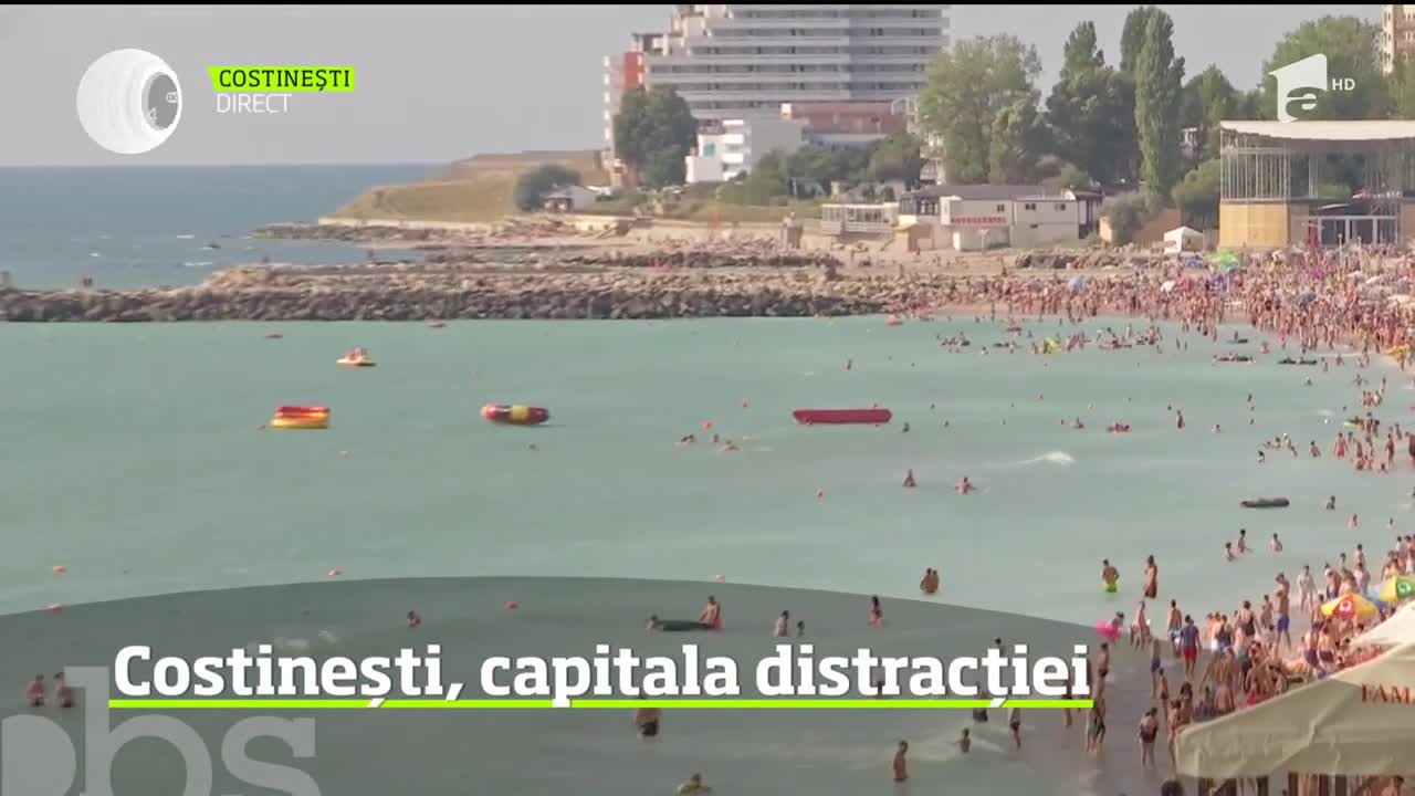 Costineşti, capitala distracţiei. Turiştii au luat cu asalt Litoralul