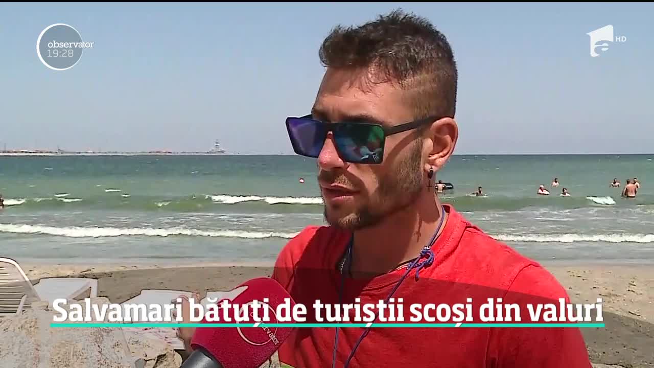 Salvamar bătut după ce a salvat viaţa unui turist
