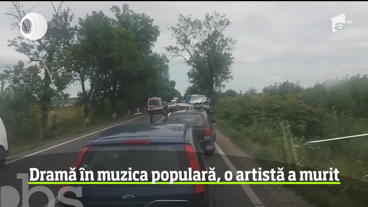 C&acirc;ntăreaţa Ana Maria Pop a murit &icirc;ntr-un accident de maşină