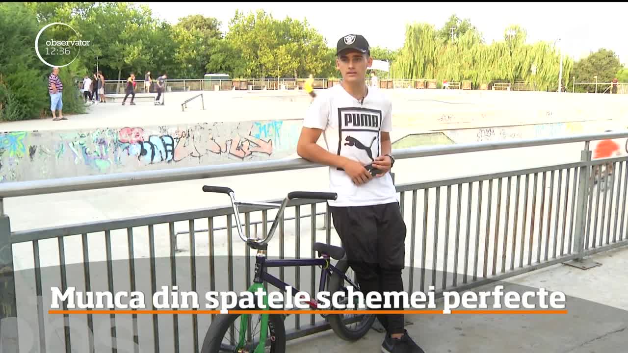 Trick-urile cu BMX, un sport extrem, care ia naştere &icirc;n parcurile de la colţul blocului