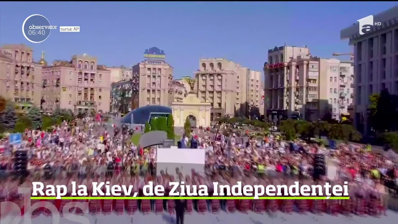 Moment inedit la festivităţile de Ziua Ucrainei! Toboşarii Armatei au c&acirc;ntat alături de o c&acirc;ntăreaţă de rap