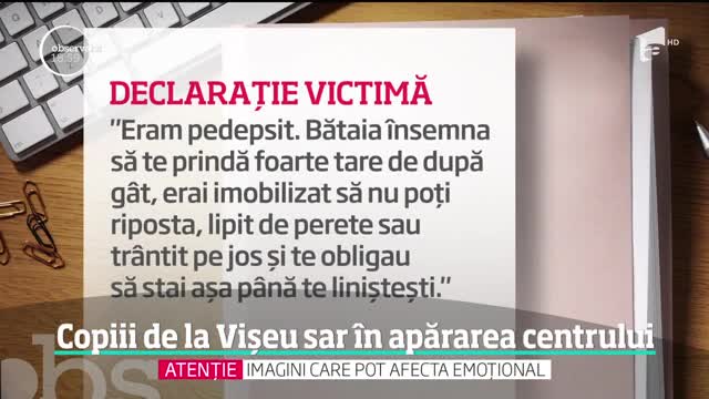 Zeci de copii şi de localnici au ieşit &icirc;n stradă să-l apare pe fondatorul taberei de la Vişeul de Sus