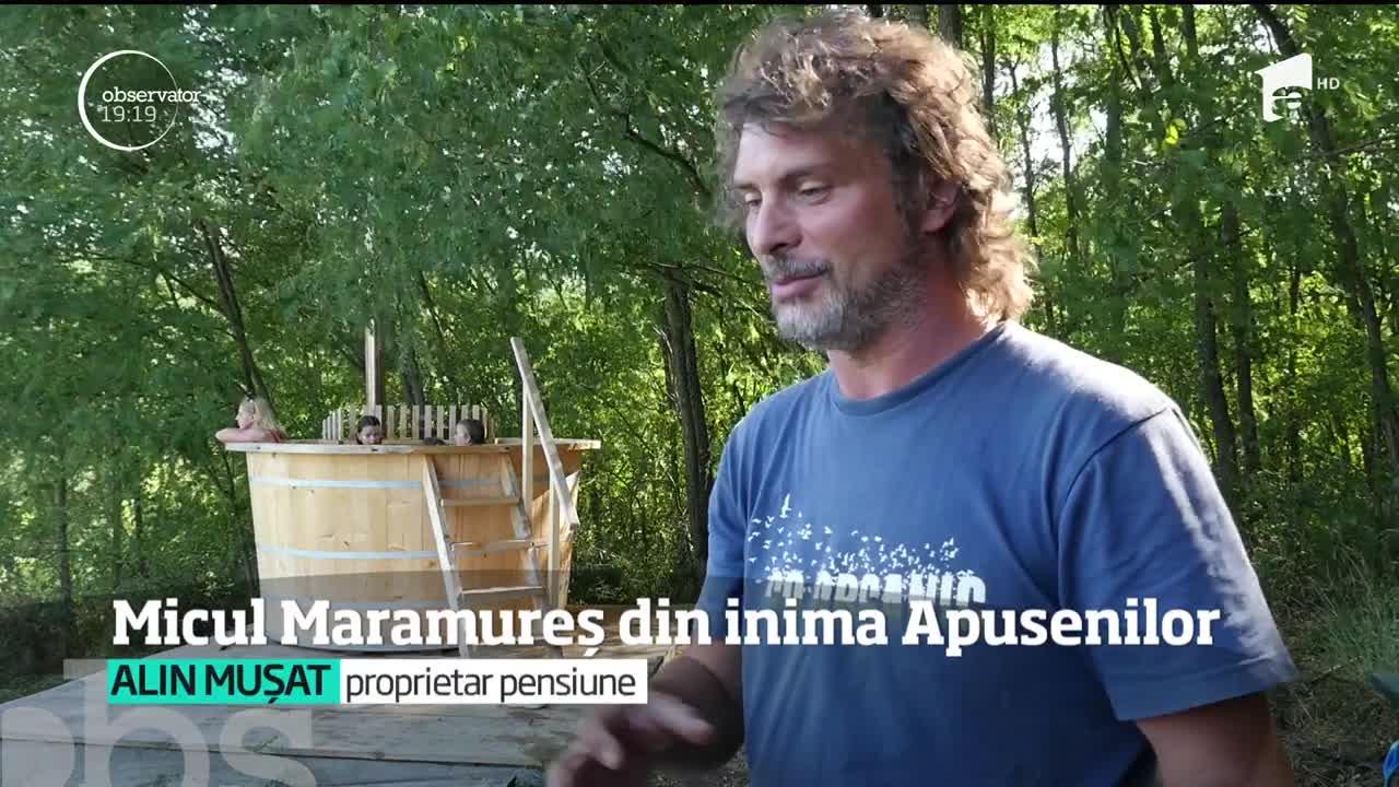 Un rom&acirc;n &icirc;ndrăgostit de tradiţie a mutat &icirc;n inima Apusenilor o mică parte din Maramureş