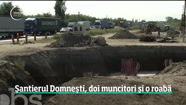 Pe şantierul de la Pasajul Domneşti bate v&acirc;ntul. La un proiect de 20 de miioane de euro lucrează doi oameni, cu o roabă. Reacţia autorităţilor