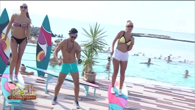 Dianna Rotaru c&acirc;ntă, la Neatza cu Răzvan și Dani, melodia "Inspira, Expira"