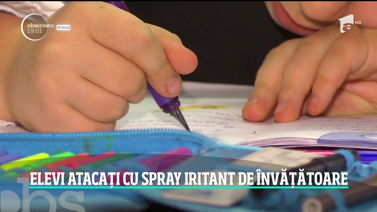O &icirc;nvăţătoare din Satu Mare a atacat cu spray lacrimogen doi elevi de şase şi şapte ani, &icirc;n timpul orei, ca să-i liniştească