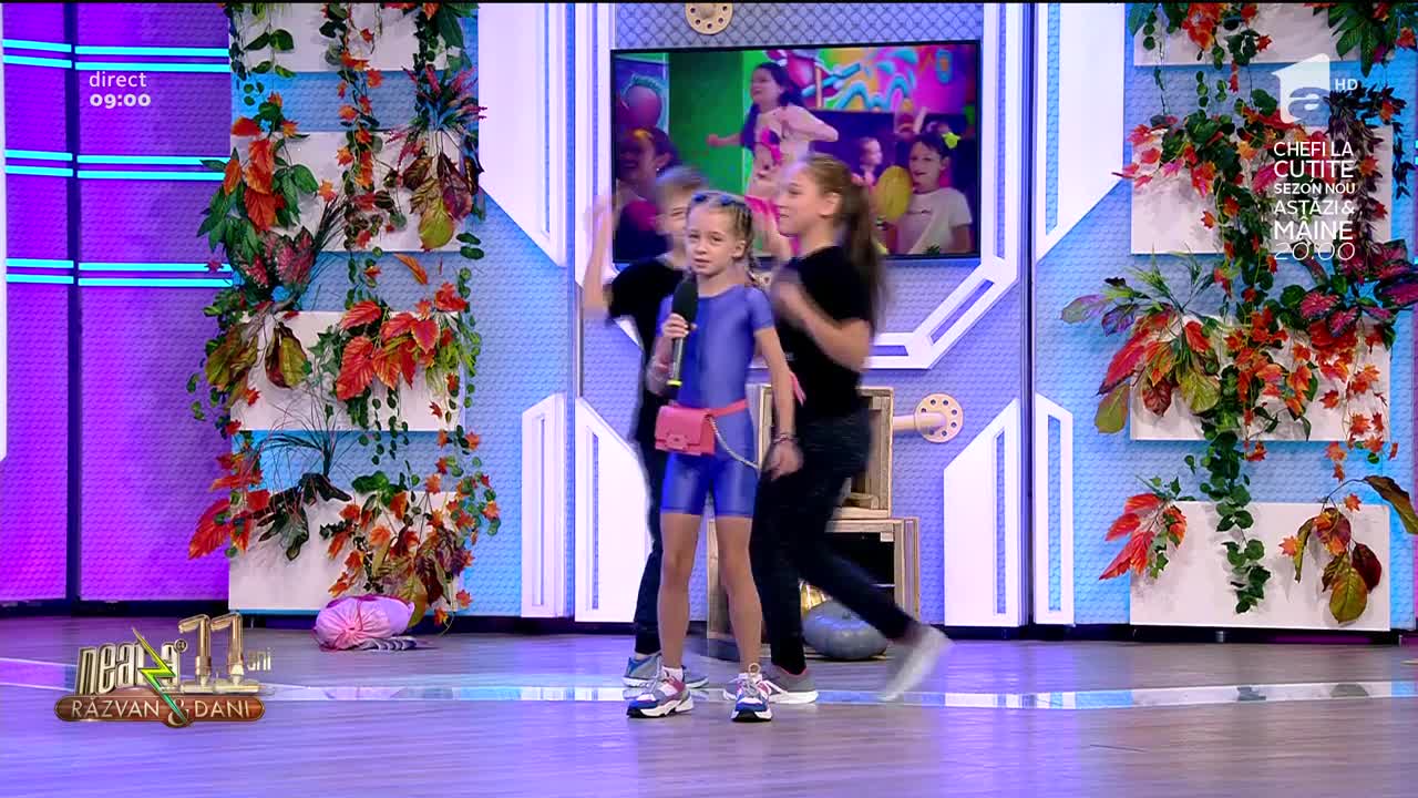 Videoclip nou la Neatza cu Răzvan şi Dani! Sofia interpretează piesa "C&acirc;nd mama nu-i acasă"
