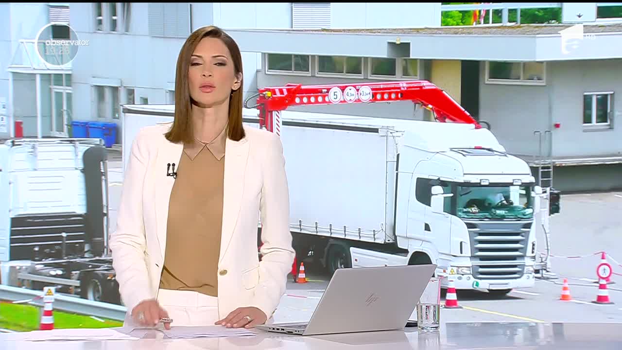 Contrabanda cu tutun, eliminată cu o aplicație și cu c&acirc;ini