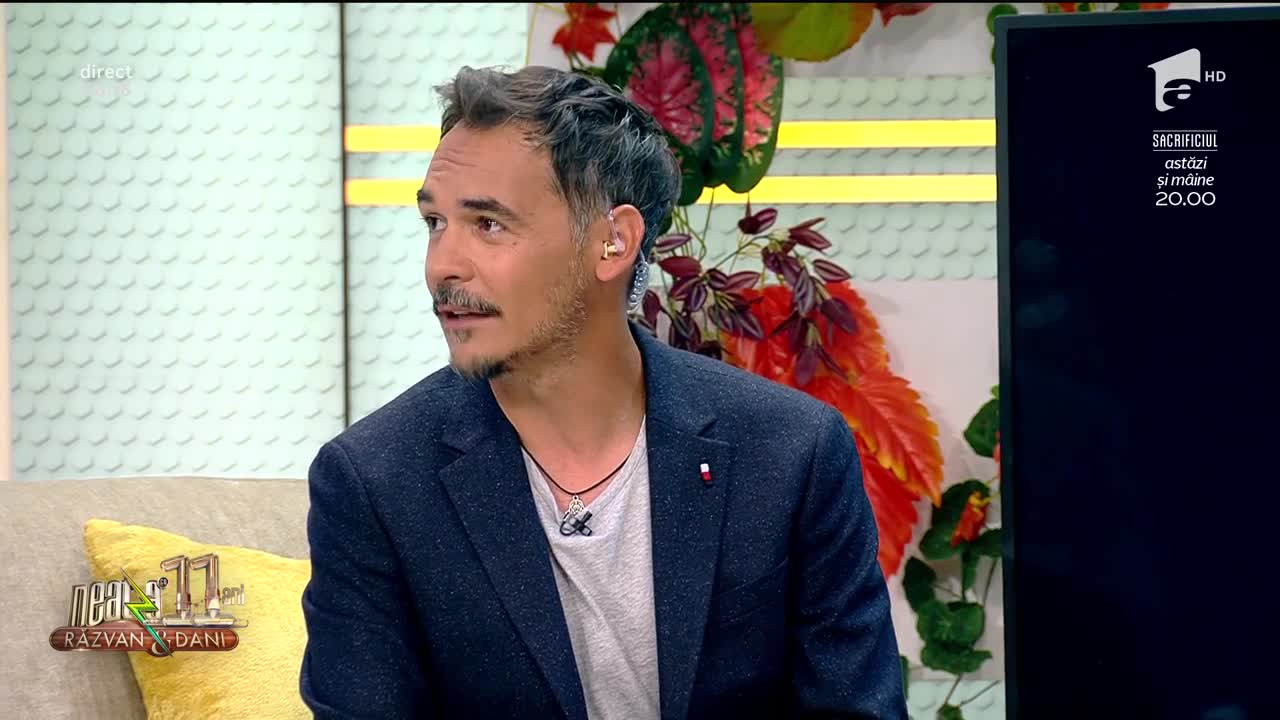 Rețeta Zilei la Neatza cu Răzvan şi Dani. Mere olandeze, o rețetă ușoară cu puține ingrediente